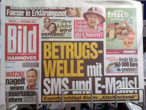 Bildzeitung vom 8. September 2023, Hannover-Ausgabe, mit der Schlagzeile: Betrugswelle mit SMS und E-Mails! Experte schlägt Alarm: "Erschreckend".
